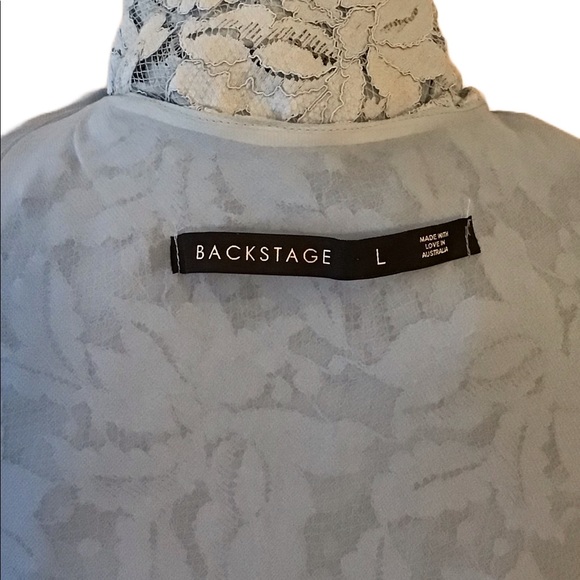 Backstage - Picture 4 of 4